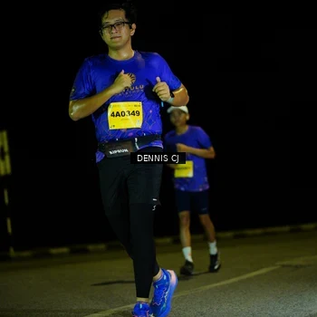 Runner Photo 3085333