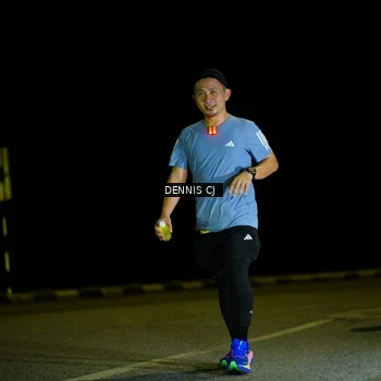 Runner Photo 3085353