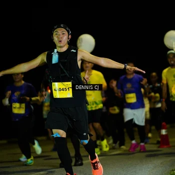 Runner Photo 3085437