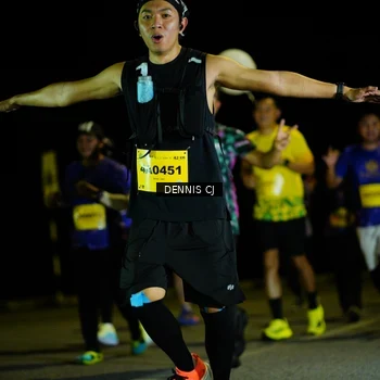 Runner Photo 3085445