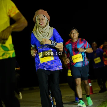 Runner Photo 3085480
