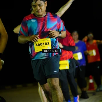 Runner Photo 3085500