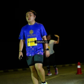 Runner Photo 3085606