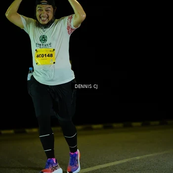 Runner Photo 3085618