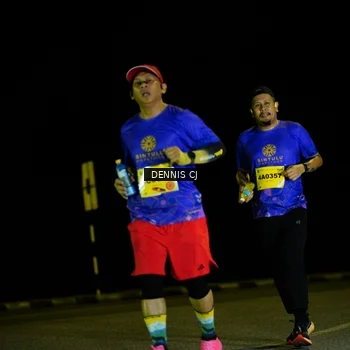 Runner Photo 3085623