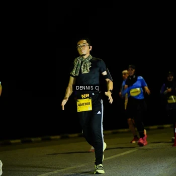 Runner Photo 3085638
