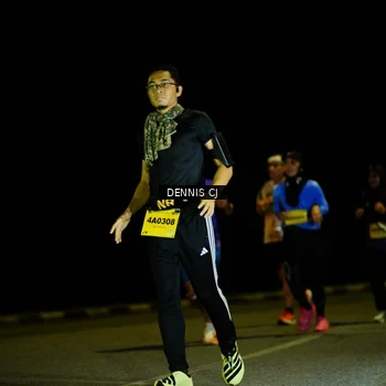 Runner Photo 3085642