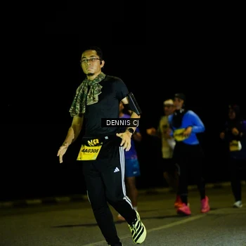 Runner Photo 3085644