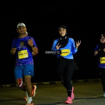 Runner Photo 3085648