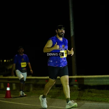 Runner Photo 3085740