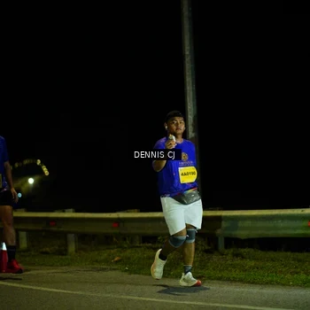 Runner Photo 3085747