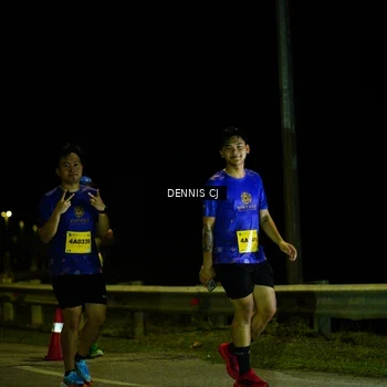 Runner Photo 3085755