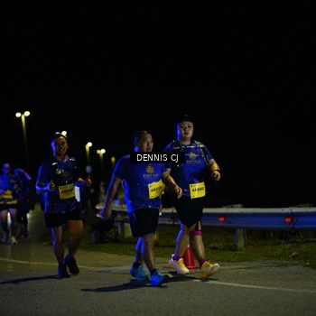 Runner Photo 3085775