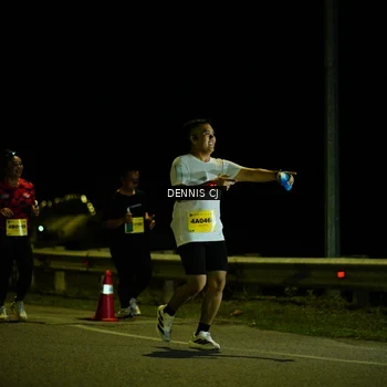 Runner Photo 3085878
