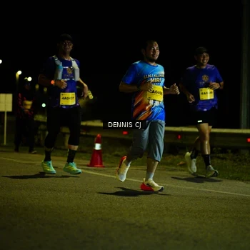 Runner Photo 3085909
