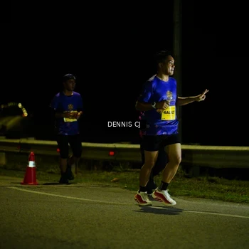 Runner Photo 3085925