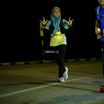 Runner Photo 3085954