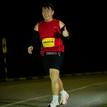 Runner Photo 3086023