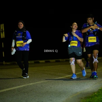 Runner Photo 3086125