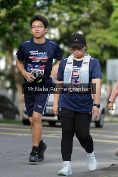 Runner Photo 30903