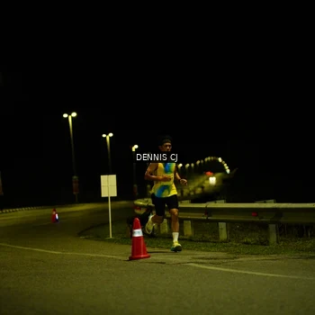 Runner Photo 3091192