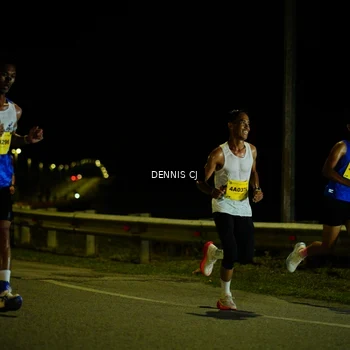 Runner Photo 3091345