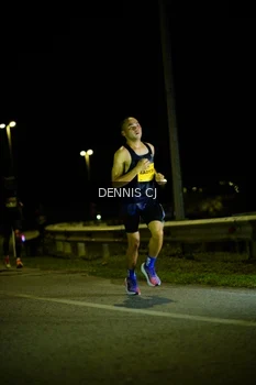 Runner Photo 3091500