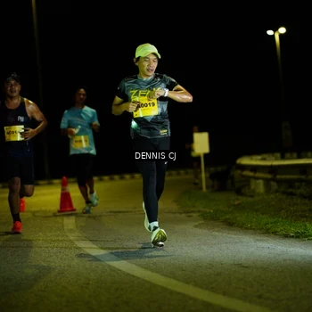 Runner Photo 3091713