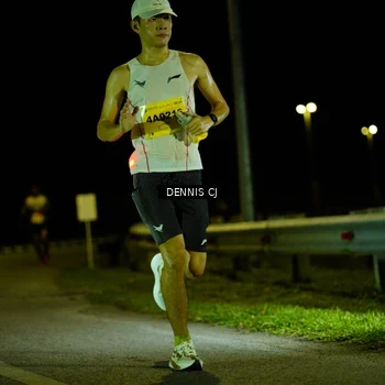 Runner Photo 3091793
