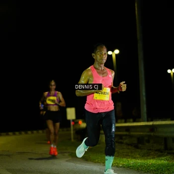 Runner Photo 3091900