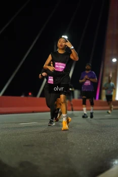 Runner Photo 3097165