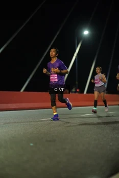 Runner Photo 3097203