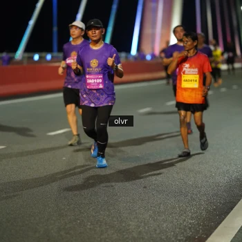 Runner Photo 3099080
