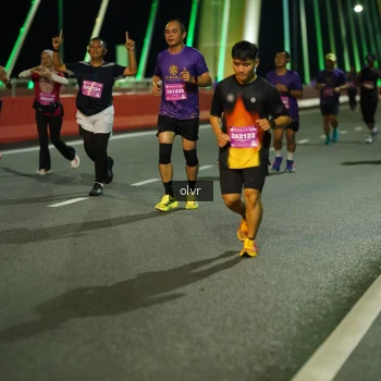Runner Photo 3099124