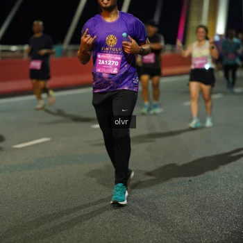 Runner Photo 3099175