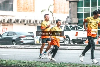 Runner Photo 3102741