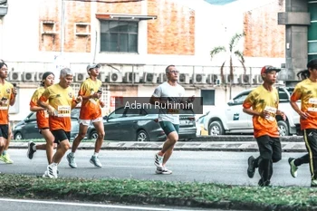 Runner Photo 3102766