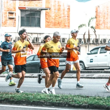 Runner Photo 3102770
