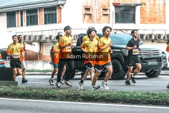 Runner Photo 3102810