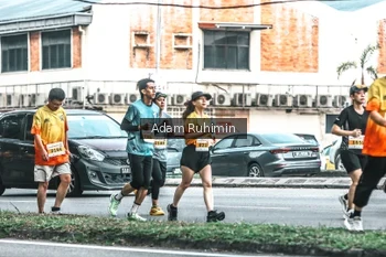 Runner Photo 3102839