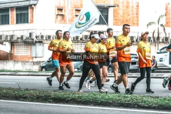 Runner Photo 3102873