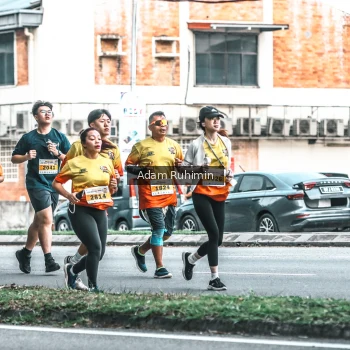 Runner Photo 3102879