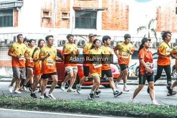 Runner Photo 3102904