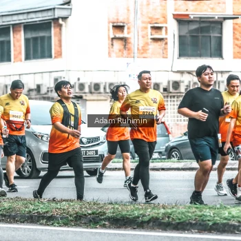 Runner Photo 3102924