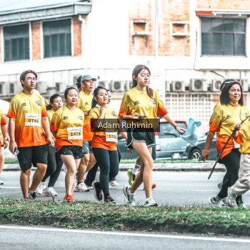 Runner Photo 3103001