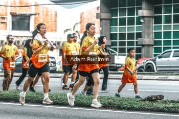 Runner Photo 3103022