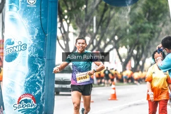 Runner Photo 3103120