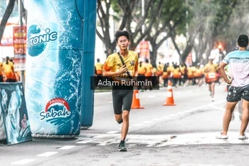 Runner Photo 3103210