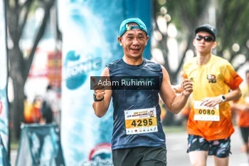 Runner Photo 3103240