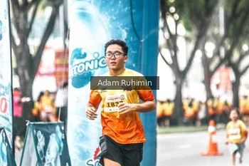 Runner Photo 3103243